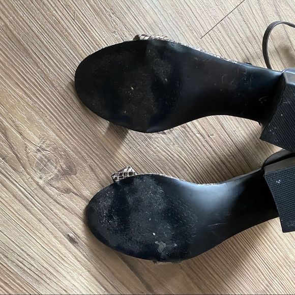 Steve Madden Ideaal Multi-Snake Block Heel Sandal - Picture 5 of 6